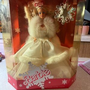 Vintage 1989 Happy Holiday Barbie Doll